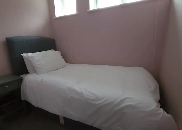 Nook, 3 Bedrooms Apartment