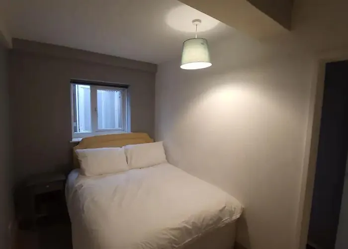 Nook, 3 Bedrooms Apartment